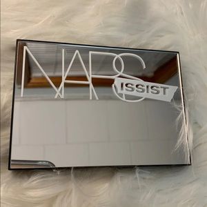 NARS ISSIST Pallet